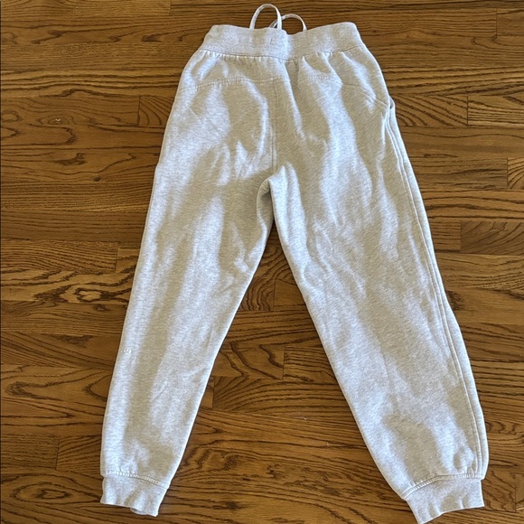 Scuba Sweatpants in Gray - Picture 3 of 3